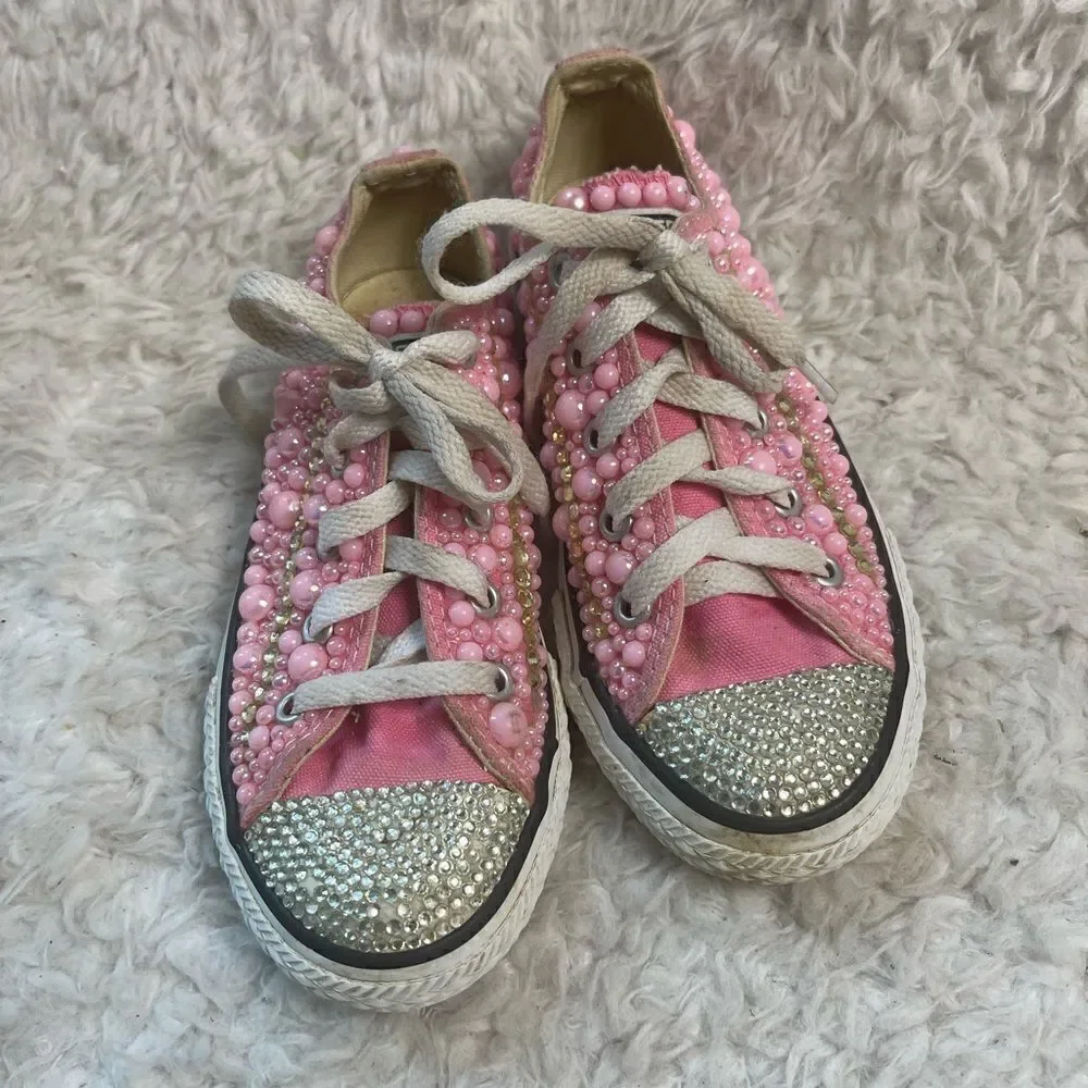 Converse little girl pink Bling low top lace up pink sneakers size 12